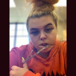 Meet your Posher, Bailey